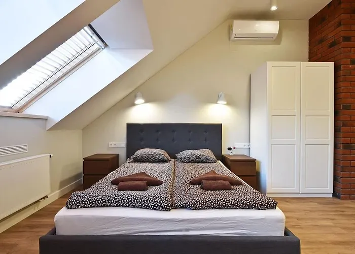 Domillion New Modern Old Town U2302 Daire